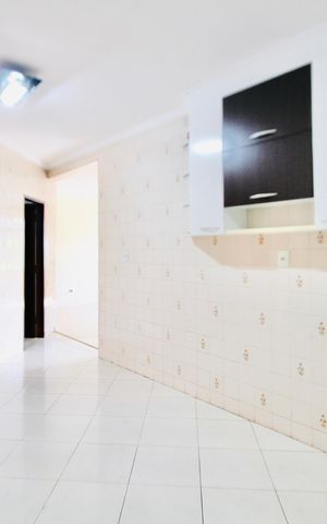 Casa à venda com 145m², 4 quartos e 4 vagas Casa à venda com 145m², 4 quartos e 4 vagasCozinha