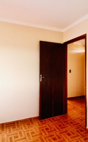 Casa à venda com 145m², 4 quartos e 4 vagas Casa à venda com 145m², 4 quartos e 4 vagasQuarto 3