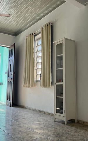 Casa à venda com 90m², 2 quartos e sem vaga Casa à venda com 90m², 2 quartos e sem vagaSala