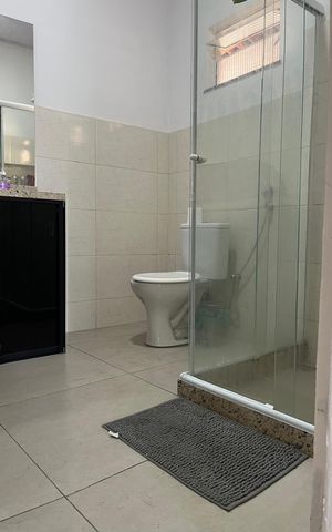 Casa à venda com 90m², 2 quartos e sem vaga Casa à venda com 90m², 2 quartos e sem vagaBanheiro