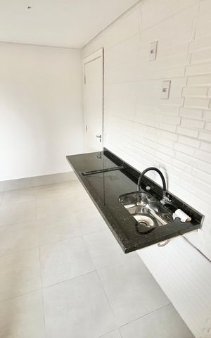 Apartamento à venda com 43m², 2 quartos e sem vaga Apartamento à venda com 43m², 2 quartos e sem vagaSala/Cozinha
