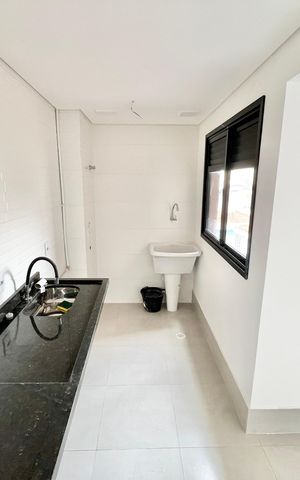 Apartamento à venda com 43m², 2 quartos e sem vaga Apartamento à venda com 43m², 2 quartos e sem vagaSala/Cozinha