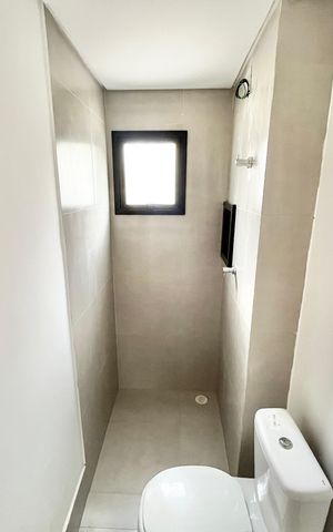 Apartamento à venda com 43m², 2 quartos e sem vaga Apartamento à venda com 43m², 2 quartos e sem vagaBanheiro
