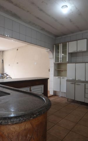 Casa à venda com 199m², 4 quartos e 2 vagasCozinha