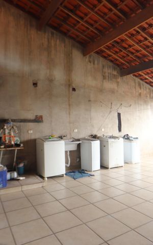 Casa à venda com 199m², 4 quartos e 2 vagasVaranda - Casa 2
