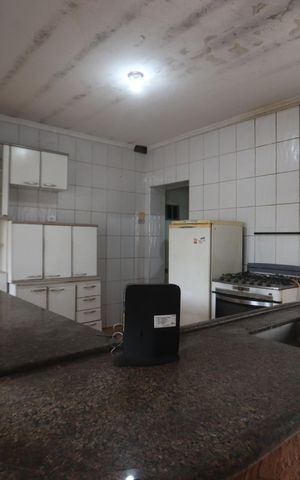Casa à venda com 199m², 4 quartos e 2 vagasCozinha