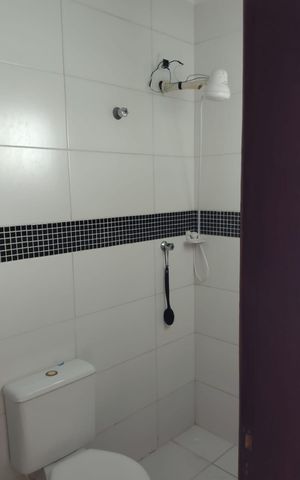 Casa à venda com 120m², 2 quartos e 2 vagas Casa à venda com 120m², 2 quartos e 2 vagasBanheiro