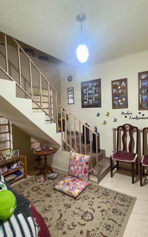 Casa à venda com 200m², 3 quartos e 2 vagasSala 1