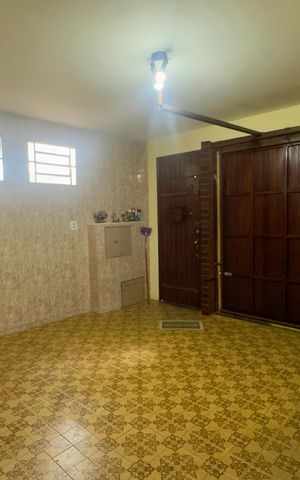 Casa à venda com 200m², 3 quartos e 2 vagasGaragem