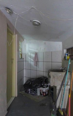 Casa à venda com 105m², 1 quarto e 2 vagas Casa à venda com 105m², 1 quarto e 2 vagasÁrea de Serviço