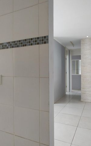 Apartamento à venda com 51m², 2 quartos e 1 vaga Apartamento à venda com 51m², 2 quartos e 1 vagaCozinha - Armários