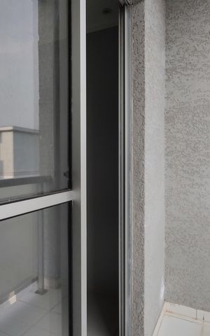 Apartamento à venda com 51m², 2 quartos e 1 vaga Apartamento à venda com 51m², 2 quartos e 1 vagaVaranda