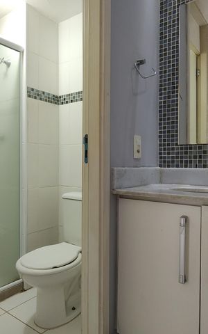 Apartamento à venda com 51m², 2 quartos e 1 vaga Apartamento à venda com 51m², 2 quartos e 1 vagaBanheiro Social