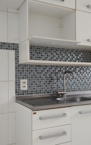 Apartamento à venda com 51m², 2 quartos e 1 vaga Apartamento à venda com 51m², 2 quartos e 1 vagaCozinha - Armários