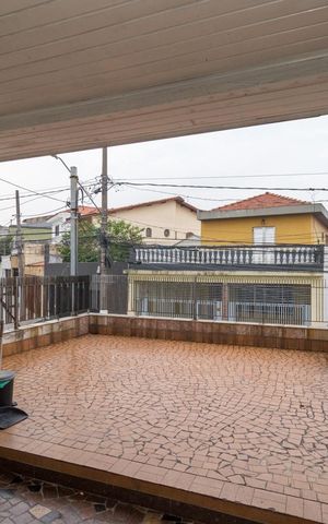 Casa à venda com 300m², 7 quartos e 2 vagas Casa à venda com 300m², 7 quartos e 2 vagasTerraço 1