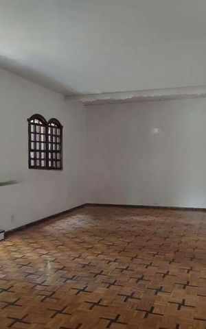 Casa para alugar com 531m², 4 quartos e 3 vagas