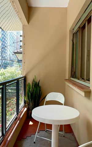 Casa à venda com 180m², 4 quartos e 2 vagas Casa à venda com 180m², 4 quartos e 2 vagasSacada do quarto