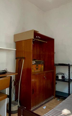 Casa à venda com 180m², 4 quartos e 2 vagas Casa à venda com 180m², 4 quartos e 2 vagasQuarto de Serviço
