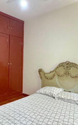 Casa à venda com 180m², 4 quartos e 2 vagas Casa à venda com 180m², 4 quartos e 2 vagasQuarto 1