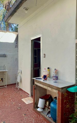 Casa à venda com 180m², 4 quartos e 2 vagas Casa à venda com 180m², 4 quartos e 2 vagasQuintal