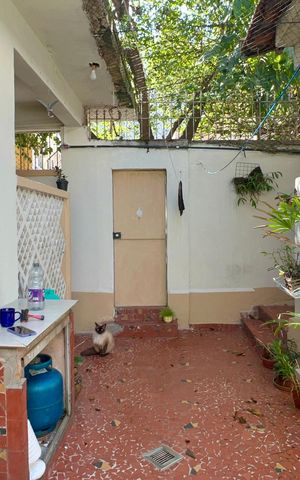 Casa à venda com 180m², 4 quartos e 2 vagas Casa à venda com 180m², 4 quartos e 2 vagasQuintal