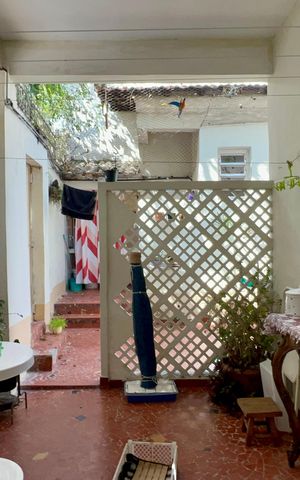 Casa à venda com 180m², 4 quartos e 2 vagas Casa à venda com 180m², 4 quartos e 2 vagasÁrea comum