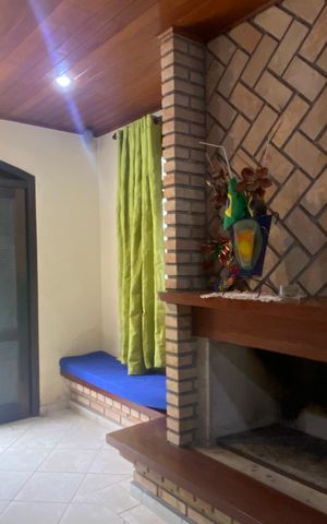 Casa à venda com 500m², 2 quartos e 6 vagasSala 2
