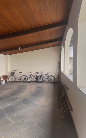 Casa à venda com 500m², 2 quartos e 6 vagasÁrea comum