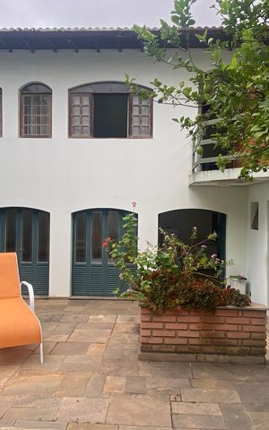Casa à venda com 500m², 2 quartos e 6 vagasÁrea comum