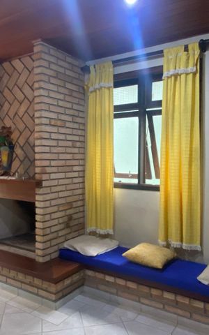 Casa à venda com 500m², 2 quartos e 6 vagasSala 2