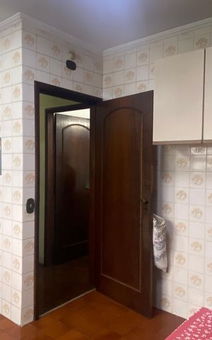 Casa à venda com 500m², 2 quartos e 6 vagasÁrea de serviço
