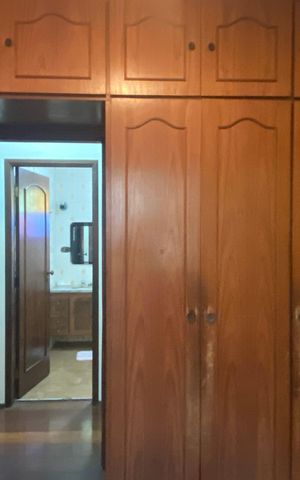Casa à venda com 500m², 2 quartos e 6 vagasQuarto 2