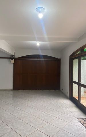 Casa à venda com 500m², 2 quartos e 6 vagasÁrea comum