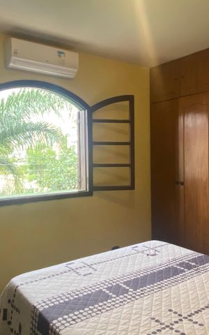 Casa à venda com 500m², 2 quartos e 6 vagasSuíte