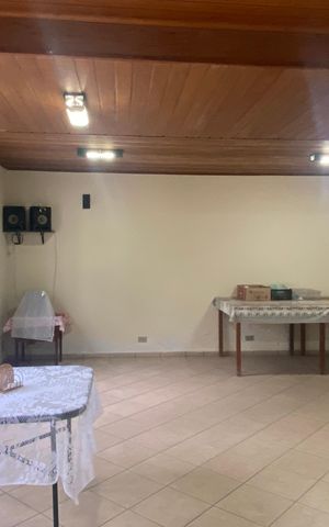 Casa à venda com 500m², 2 quartos e 6 vagasÁrea comum