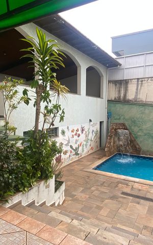 Casa à venda com 500m², 2 quartos e 6 vagasÁrea comum