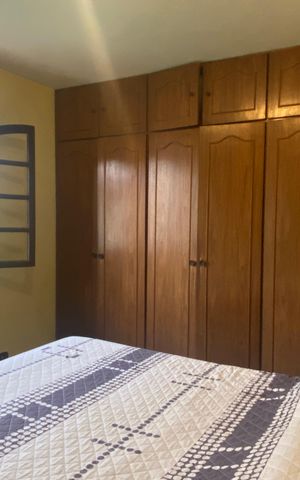 Casa à venda com 500m², 2 quartos e 6 vagasSuíte