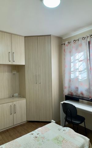 Casa à venda com 480m², 5 quartos e 4 vagas Casa à venda com 480m², 5 quartos e 4 vagasQuarto 1
