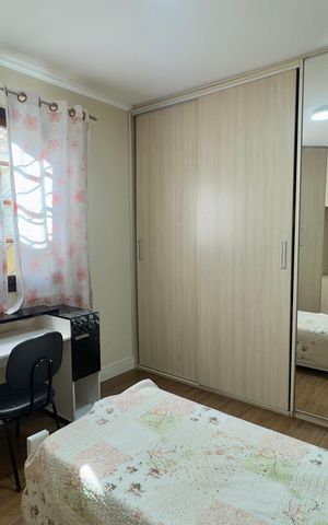 Casa à venda com 480m², 5 quartos e 4 vagas Casa à venda com 480m², 5 quartos e 4 vagasQuarto 1