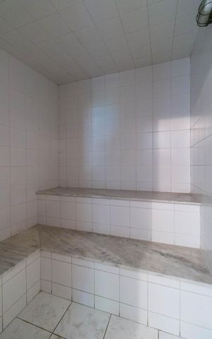 Apartamento à venda com 155m², 4 quartos e 2 vagas Apartamento à venda com 155m², 4 quartos e 2 vagasÁrea comum