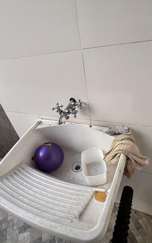 Casa à venda com 95m², 3 quartos e 2 vagasÁrea de Serviço