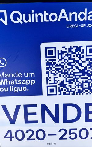 Casa à venda com 95m², 3 quartos e 2 vagasFachada