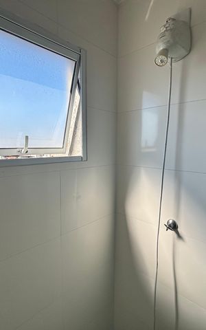Casa à venda com 95m², 3 quartos e 2 vagasBanheiro da Suíte 1