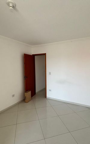 Casa à venda com 95m², 3 quartos e 2 vagasbanheiro 3