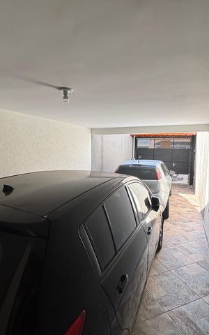 Casa à venda com 95m², 3 quartos e 2 vagasGaragem