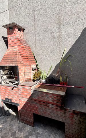 Casa à venda com 95m², 3 quartos e 2 vagasÁrea comum - Churrasqueira