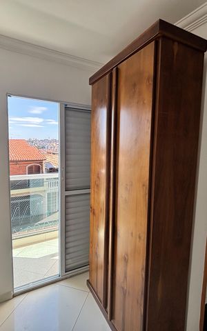 Casa à venda com 95m², 3 quartos e 2 vagasCloset