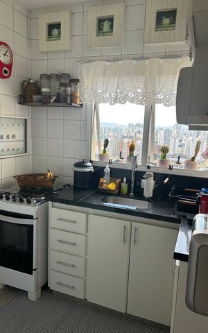 Apartamento à venda com 54m², 2 quartos e 2 vagas Apartamento à venda com 54m², 2 quartos e 2 vagasCozinha