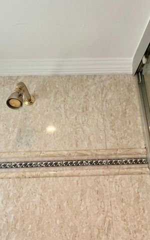 Apartamento para alugar com 72m², 1 quarto e 1 vaga Apartamento para alugar com 72m², 1 quarto e 1 vagaBanheiro da Suíte