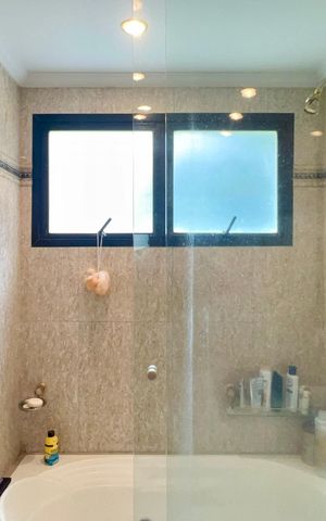 Apartamento para alugar com 72m², 1 quarto e 1 vaga Apartamento para alugar com 72m², 1 quarto e 1 vagaBanheiro da Suíte